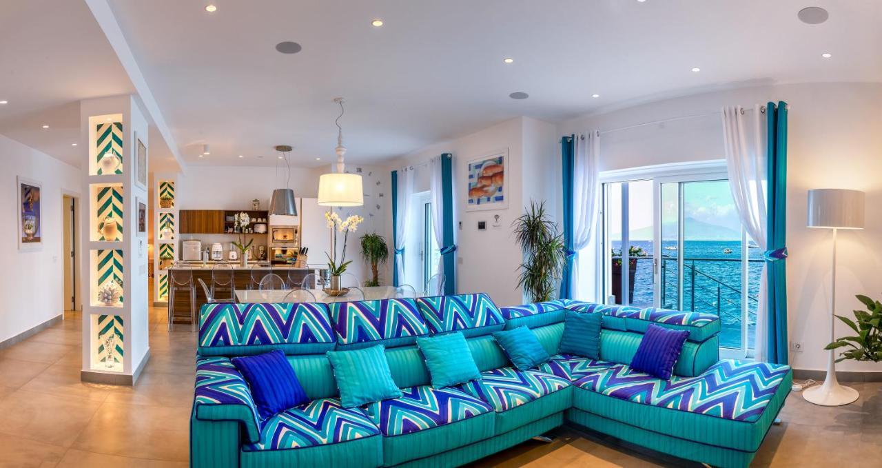 Villa Luxury Del Maggiore - Sea Side, Beach, Garden, Parking