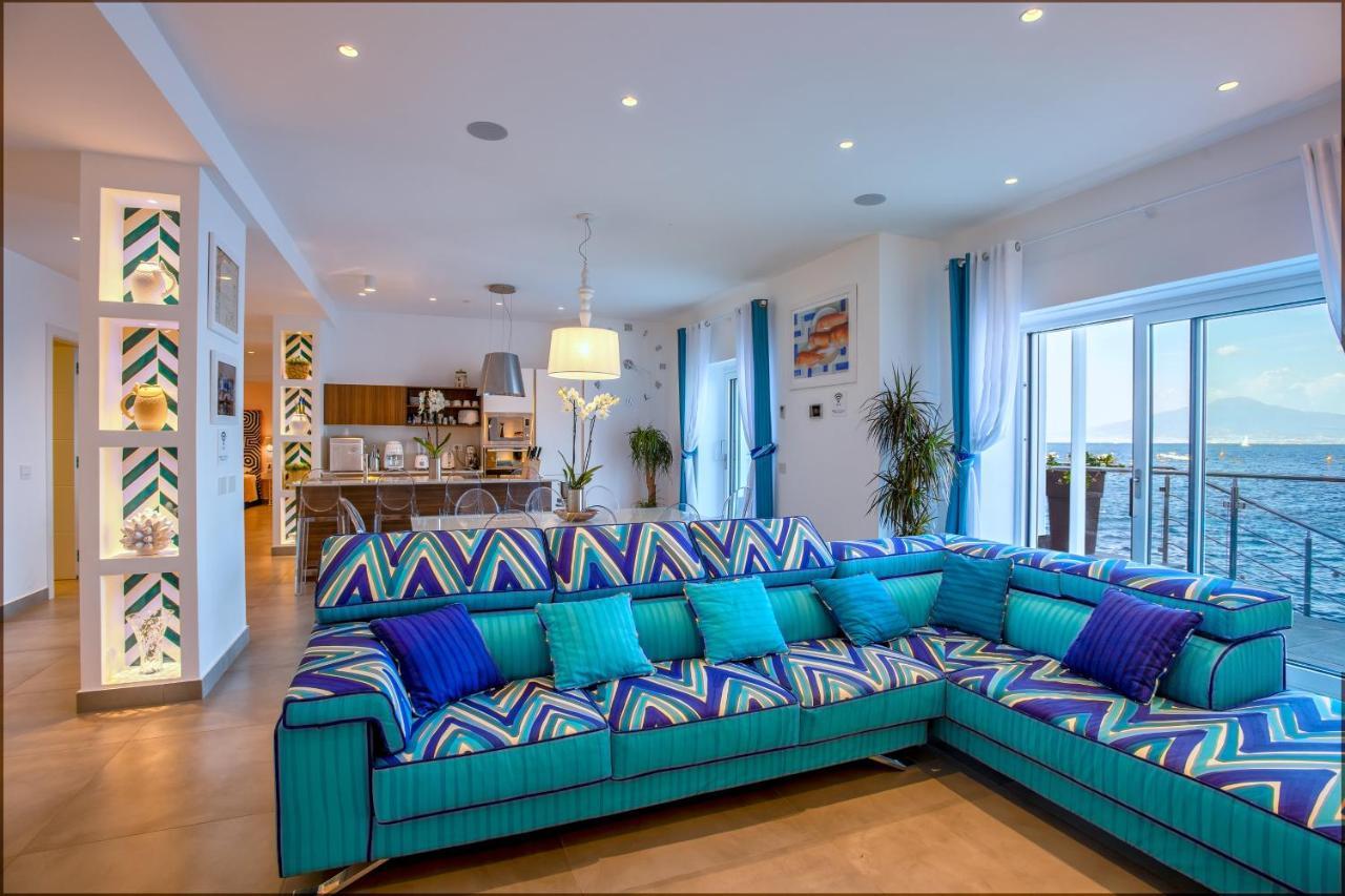 Luxury Del Maggiore - Sea Side, Beach, Garden, Parking *