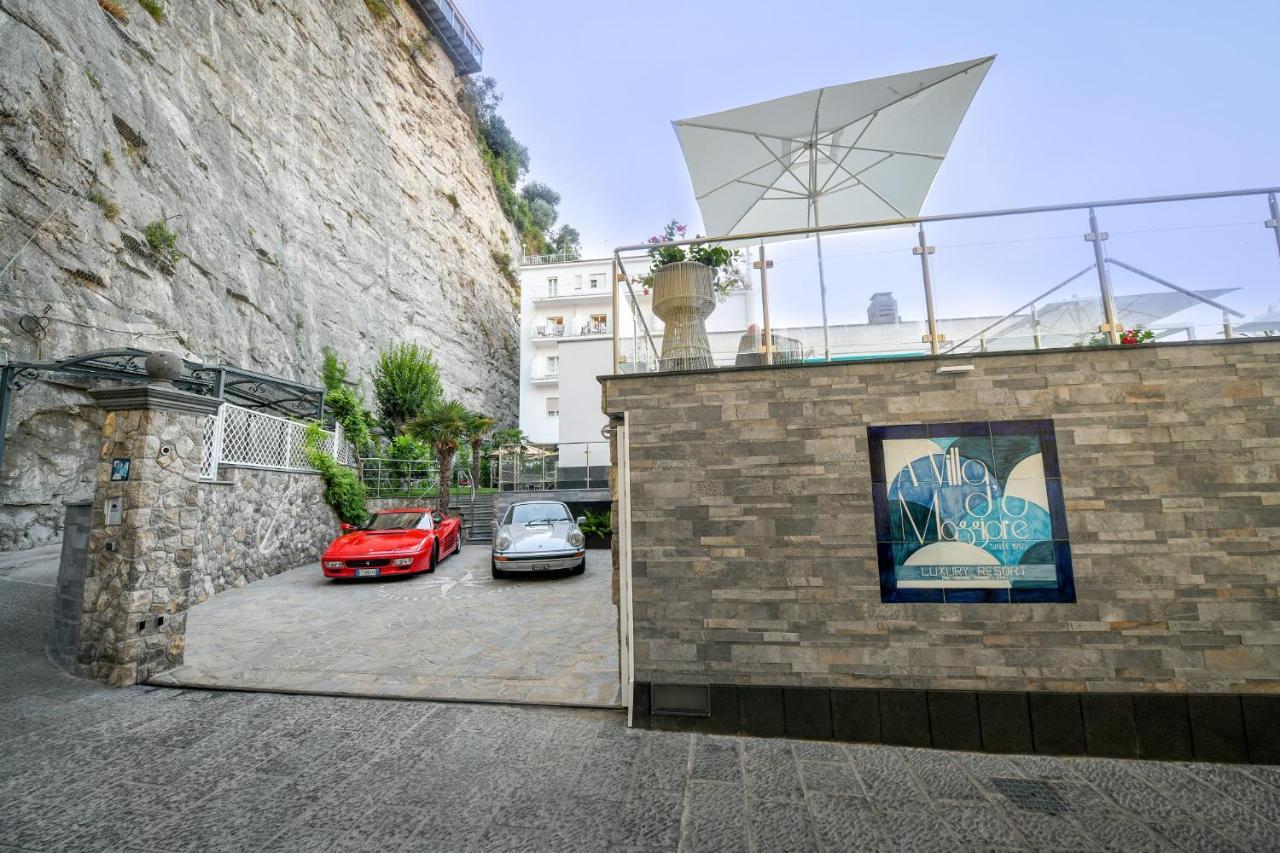 Luxury Del Maggiore - Sea Side, Beach, Garden, Parking