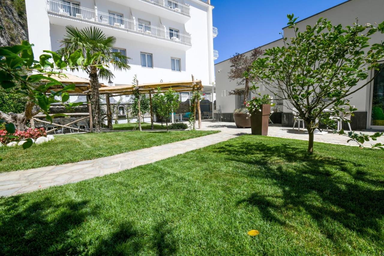 Villa Luxury Del Maggiore - Sea Side, Beach, Garden, Parking Sorrento