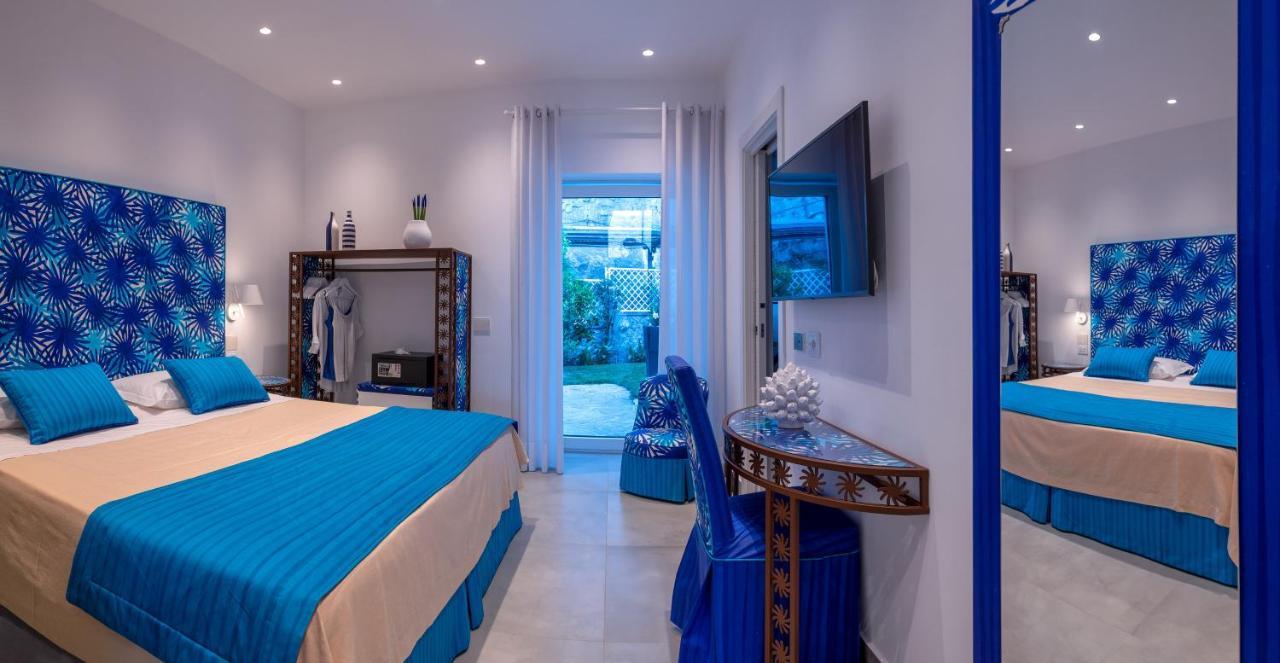 Luxury Del Maggiore - Sea Side, Beach, Garden, Parking Sorrento